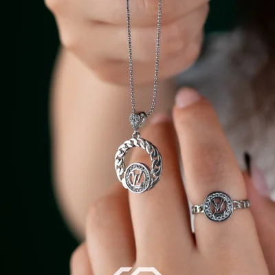 نیم ست لویی ویتون نقره